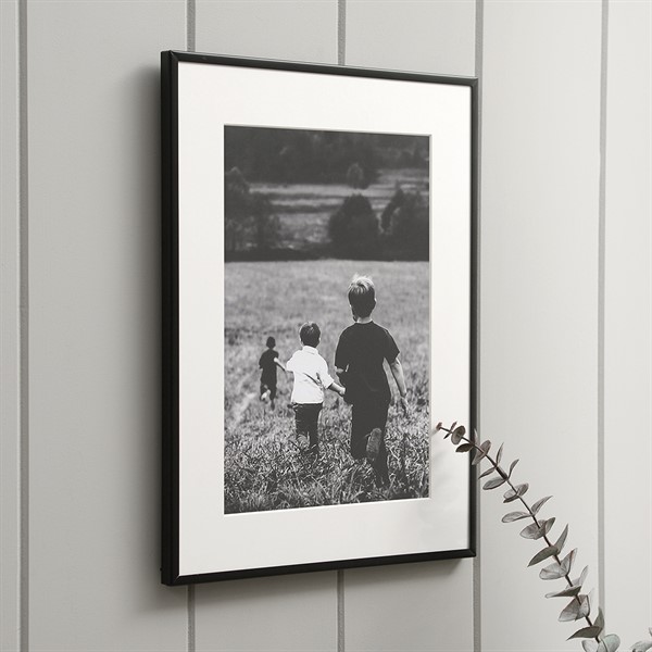 Fine Black Metal Photo Frame A4 The Cotswold Company