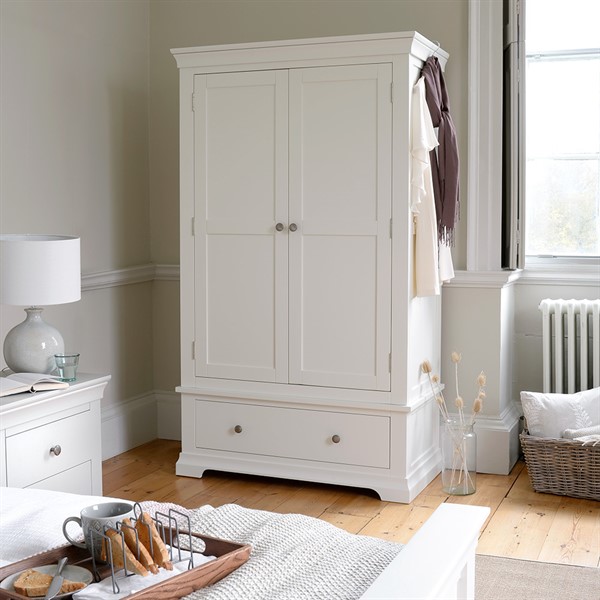 Chantilly Warm White Double Wardrobe - The Cotswold Company