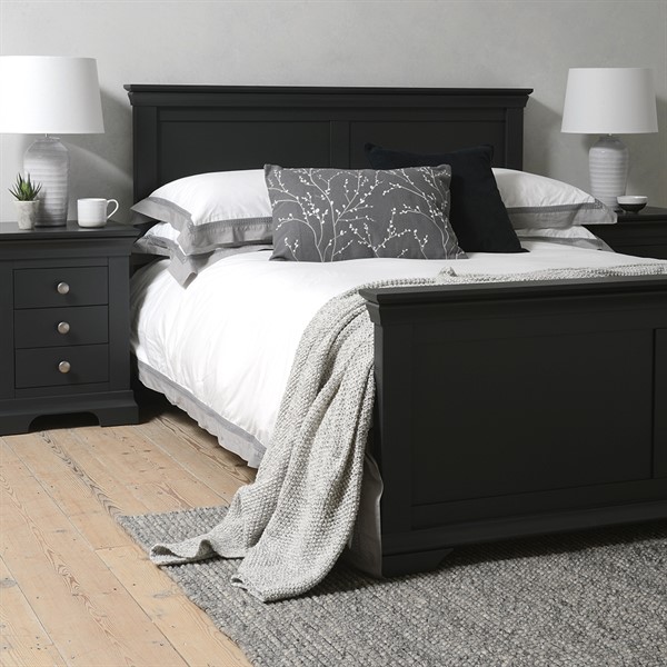 Chantilly Dusky Black 4ft 6 Double Bed