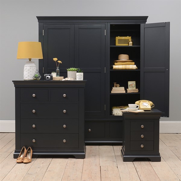 Chantilly Dusky Black Triple Wardrobe Bedroom Set The Cotswold Company
