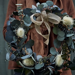 Eucalyptus, Thistles and Flax Natural Wreath