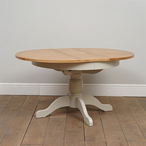 Sussex Stone 4-6 Seater Round Extending Dining Table