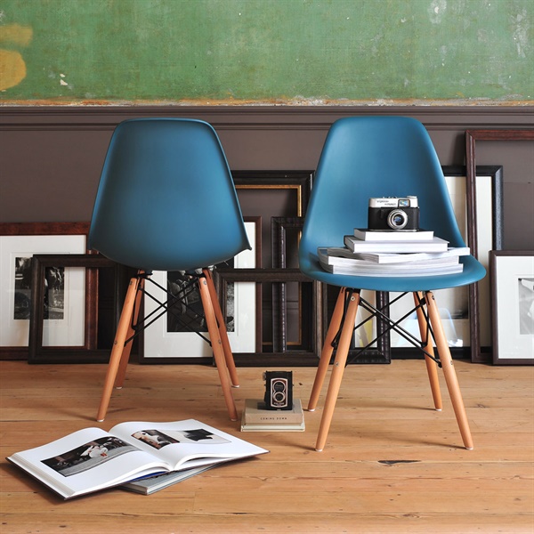 Set of 4 Retro Chairs Blue The Cotswold Company