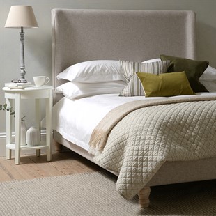 Laurie Oatmeal Kingsize Upholstered Bed