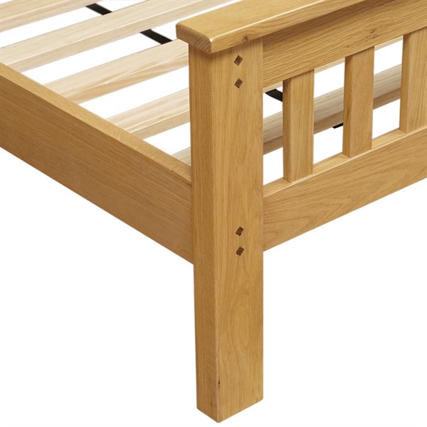 Oakland Rustic Oak New 4ft 6" Double Bed The Cotswold Company