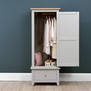 Short single wardrobe Clearance