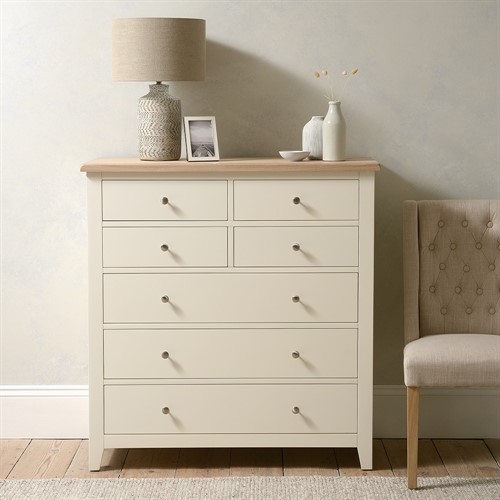 Chester Classic Cream 7 Drawer Chest