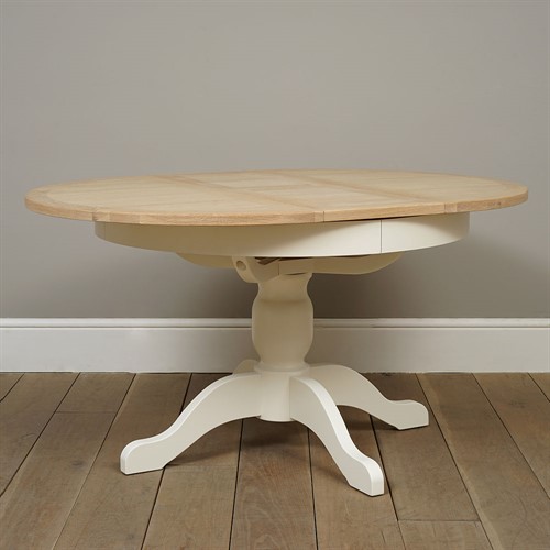 Chester Cream 4-6 Seater Round Extending Dining Table