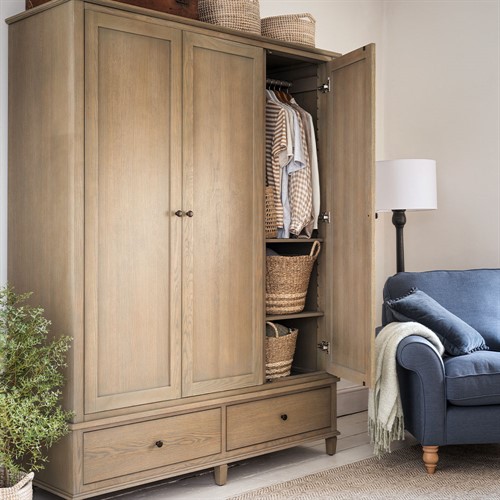 Bibury Smoked Oak Triple Wardrobe