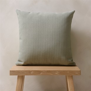 In and Outdoor Cushion Green Chevron 43x43cm