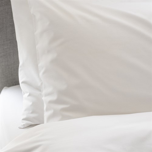 200 TC Egyptian Cotton Percale Standard Pillowcase White