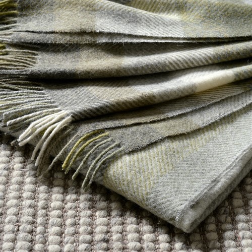 Woodale Olive Green Throw