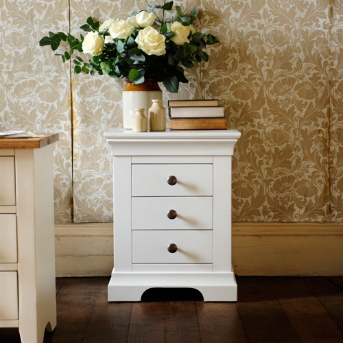 White bedside tables